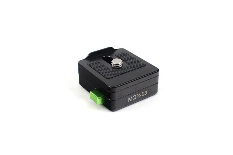 LanParte-Fans Monitor Quick Release Adapter(Flat) - Image 2