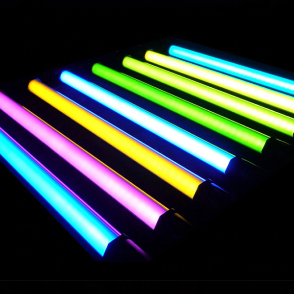TRIGYN GloStick - NX2 / NX4 RGB+W LED Video Lighting Tube with Special Effects